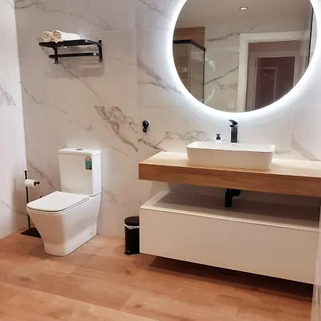 Apartamento Turistico Palacio De Deportes