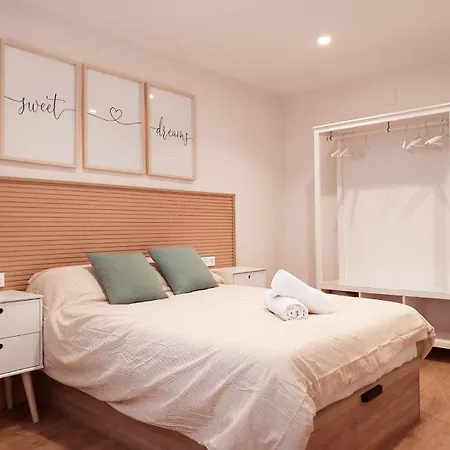 Turistico Palacio De Deportes Apartamento *